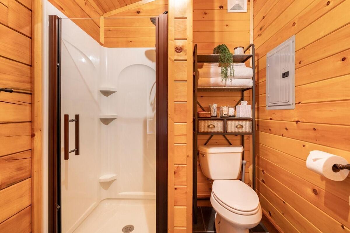 Secluded Wooded Cabin Near The Hocking Hills New Straitsville Exteriör bild