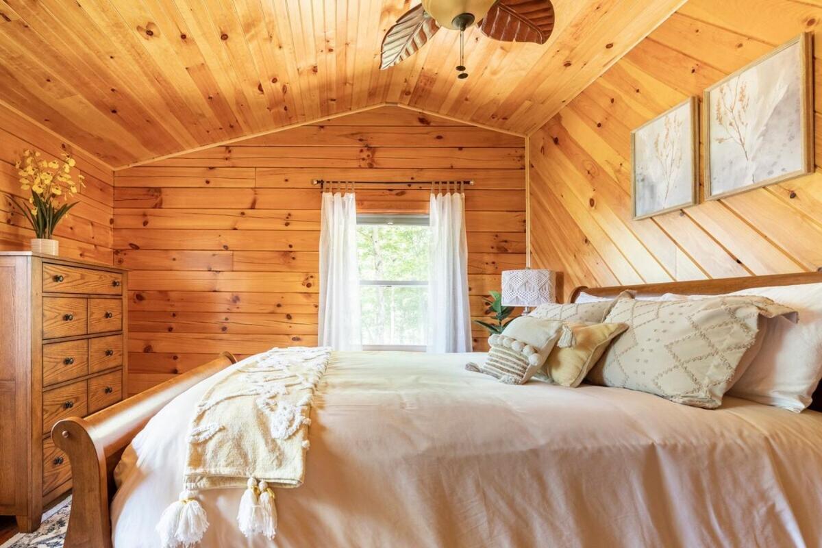 Secluded Wooded Cabin Near The Hocking Hills New Straitsville Exteriör bild