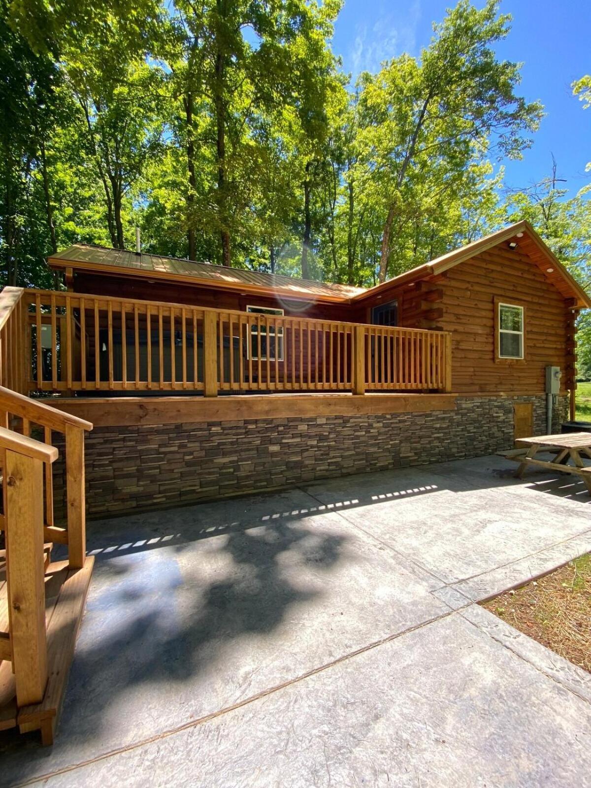 Secluded Wooded Cabin Near The Hocking Hills New Straitsville Exteriör bild